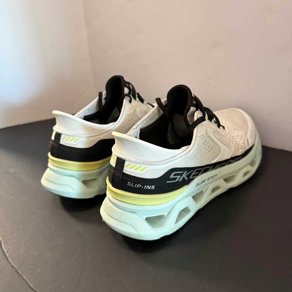 Skechers Hands Free Slip ins Glide Step Altus Sneakers White Multi Size 7.5